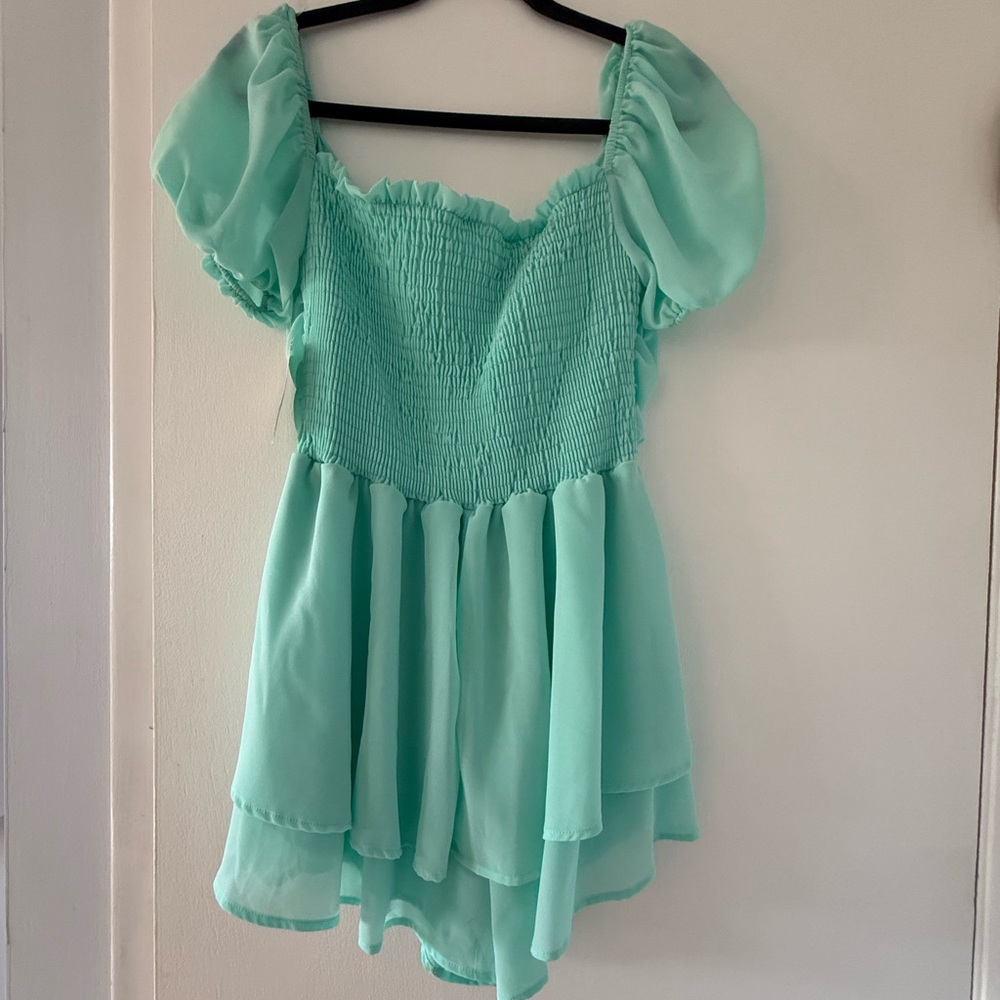 BRAND NEW WITH TAG ALTAR’D STATE ROMPER - Picture 3 of 4